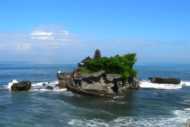 Tanah Lot and Uluwatu Temple Tour - Bali Full Day Sightseeing Tours - Taman Ayun Temple: Mengwi’s elegant welcome