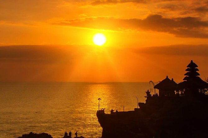 Tanah Lot Sunset and Spa Tour from Bali - Tanah Lot Temple sunset: the photo moment you plan around