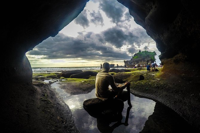 Tanah Lot Temple, Waterfall & Ubud Tour (Private & All-Inclusive) - Rice Terrace, Beaches, Markets, and Bali Swing Pass-By Moments