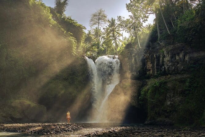 Ubud Highlights -Private Tour,Temples, Waterfalls & Rice terraces - Tegenungan Waterfall, a big one where you can go down