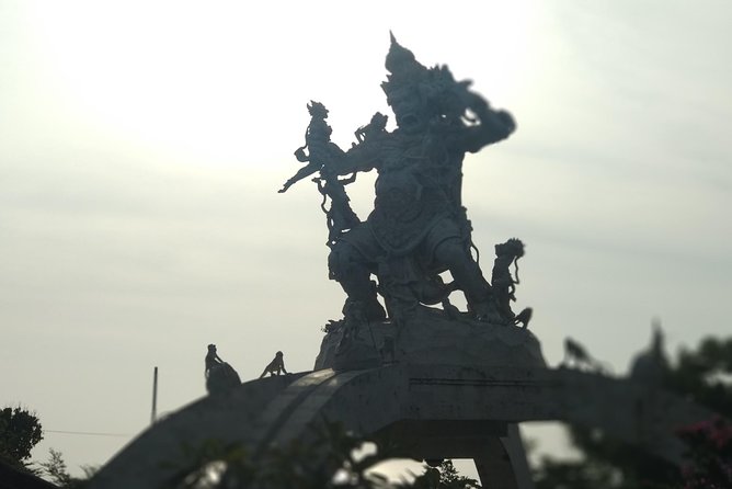 Ubud Private & Customize Day Tour - Ubud Town and Art Market: shopping with a cultural backbone