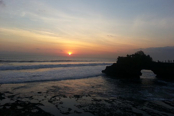 Ubud Tegalalang Rice Teracce & Tanah Lot Tour - Tanah Lot Temple at sunset: the payoff stop by the sea