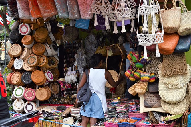 Ubud Village Sightseeing, Famous Paddy Field And Ubud Waterfall - Ubud Traditional Art Market and palace area: culture first