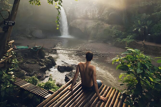 Ubud VW Safari Bali Tour - Volkswagen Classic Car Trip - Stop 5, Ubud Palace: a cultural anchor in the middle of town