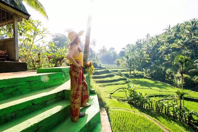 Ubud Waterfalls and Rice Terraces Private Day Tour - Uma Pakel Agro Tourism: Coffee and Herbal Products in Tegallalang