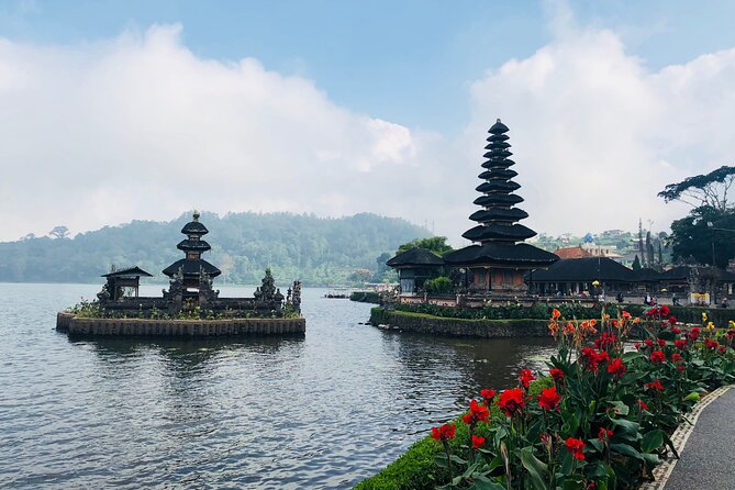 Ulun Danu Bratan Temple with Tanah Lot Sunset - Is this the right tour for you?