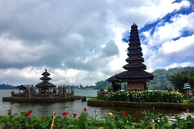 Ulun Danu Temple, Handara Gate, Wanagiri And Banyu Mala Waterfall - Value and Price: What $59.50 per Group Really Buys