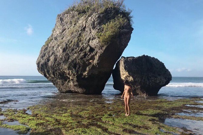 Uluwatu Instagram Tour: Unforgettable Beaches (Private & All-Inclusive) - Bingin Beach for the classic cliff-and-sand contrast