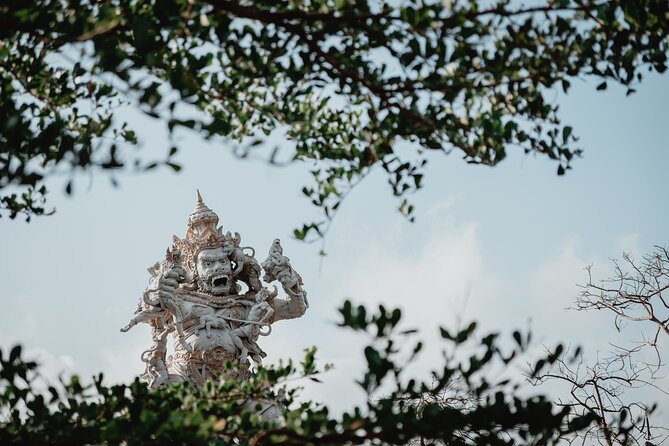 Uluwatu Temple Excursion - FREE WI-FI - Stop 4: Uluwatu Temple on a 70-meter cliff above the sea
