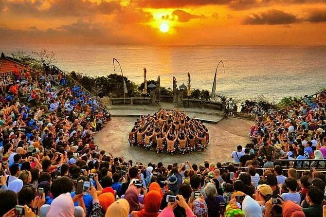 Uluwatu Temple & Kecak Fire Dance Show (Include All Tickets) - Fire, Ocean, and Costumes: What You Get with the Included Tickets