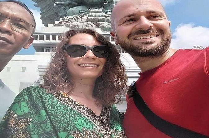 Uluwatu Temple with Sunset Tours - Guide Quality: Why Nyoman and Nik Get Mentioned