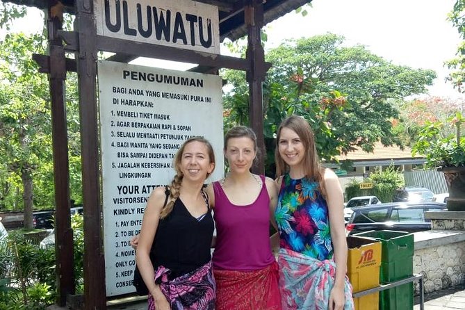 Uluwatu tour & Balinese kecak dance - Stop 5: Uluwatu Temple at sunset, Pura Segara style